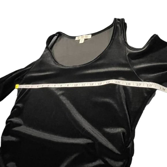 Boston Proper Velvet Cold-Shoulder Event Festive Holiday Black Top w Rouching - Picture 10 of 15